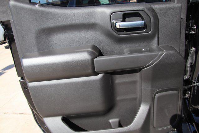2026 Chevrolet Silverado 1500 4WD Crew Cab Standard Bed Custom Trail Boss
