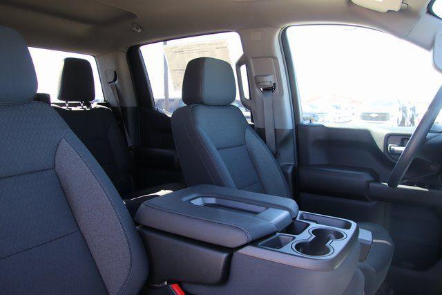 2026 Chevrolet Silverado 1500 4WD Crew Cab Standard Bed Custom Trail Boss