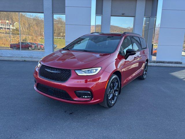 2026 Chrysler Pacifica PACIFICA LIMITED AWD