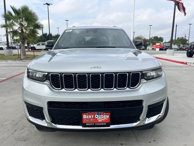 2025 Jeep Grand Cherokee GRAND CHEROKEE L LAREDO X 4X2