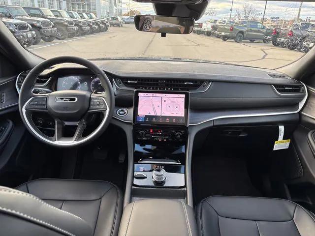 2025 Jeep Grand Cherokee Limited 4x4