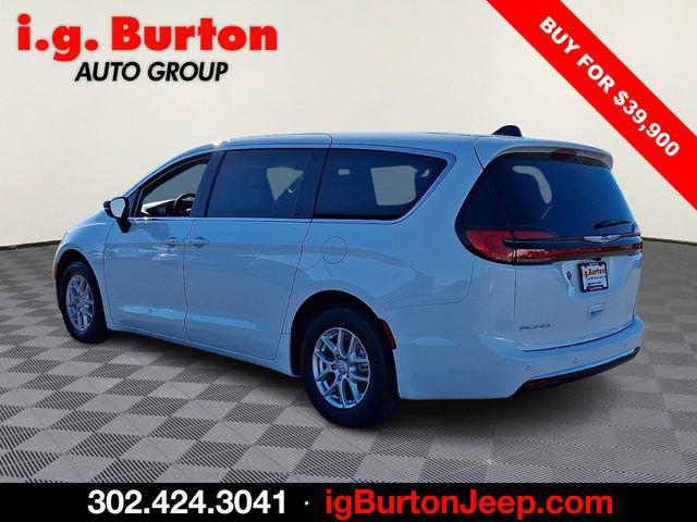 2026 Chrysler Pacifica PACIFICA SELECT