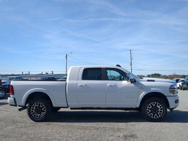 2026 RAM Ram 3500 RAM 3500 LIMITED LONGHORN MEGA CAB 4X4 64 BOX 2026 RAM Ram 3500 RAM 3500 LIMITED LONGHORN MEGA CAB 4X4 64 BOX