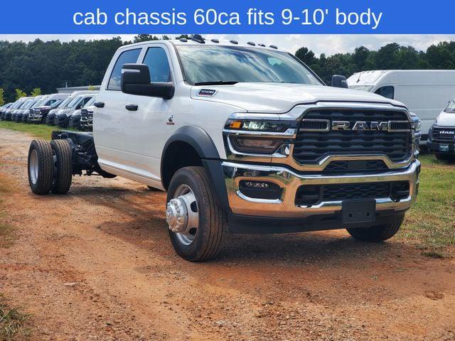 2026 RAM Ram 5500 Chassis Cab RAM 5500 TRADESMAN CHASSIS CREW CAB 4X2 60 CA