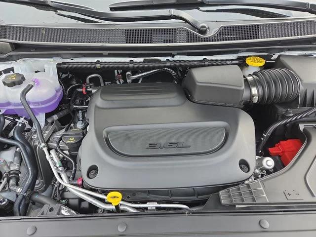 2026 Chrysler Pacifica Select AWD