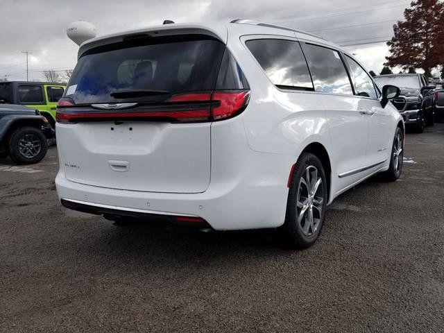 2026 Chrysler Pacifica PACIFICA PINNACLE