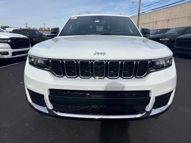 2025 Jeep Grand Cherokee GRAND CHEROKEE L LIMITED 4X4 2025 Jeep Grand Cherokee GRAND CHEROKEE L LIMITED 4X4