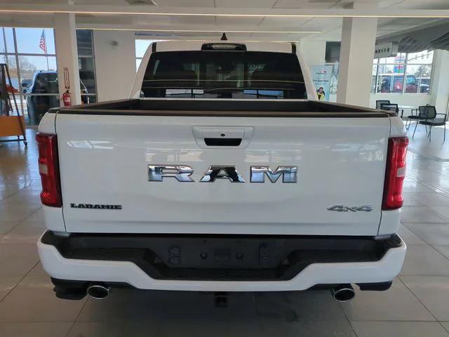 2026 Ram 1500 Laramie Crew Cab 4x4 5'7" Box