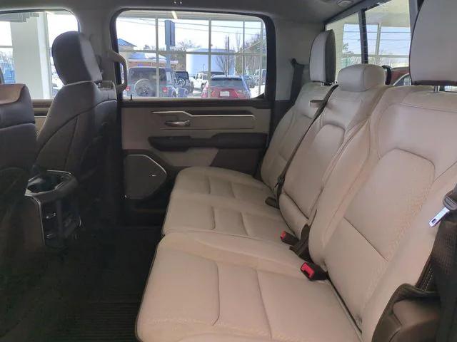 2026 Ram 1500 Laramie Crew Cab 4x4 5'7" Box