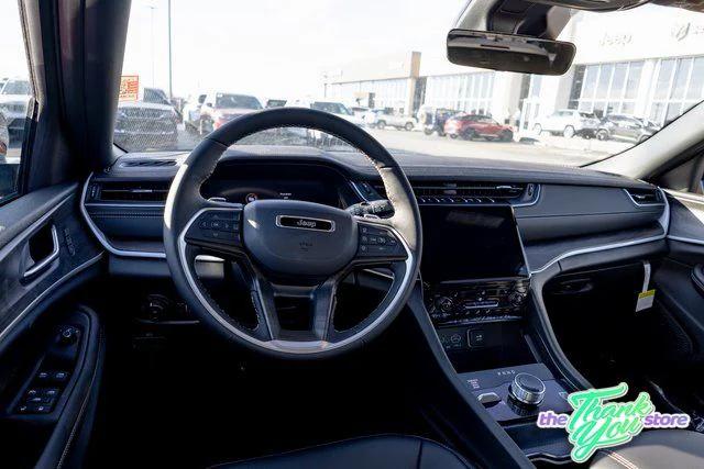 2025 Jeep Grand Cherokee GRAND CHEROKEE L LIMITED 4X4 2025 Jeep Grand Cherokee GRAND CHEROKEE L LIMITED 4X4