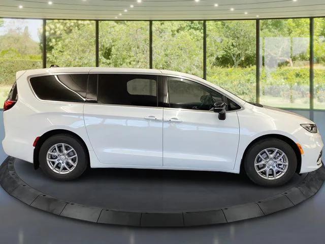 2026 Chrysler Pacifica PACIFICA SELECT 2026 Chrysler Pacifica PACIFICA SELECT