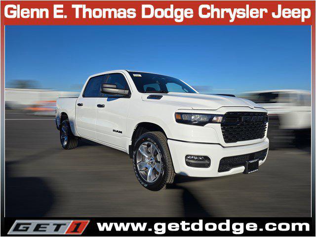 2026 RAM Ram 1500 RAM 1500 EXPRESS CREW CAB 4X2 57 BOX
