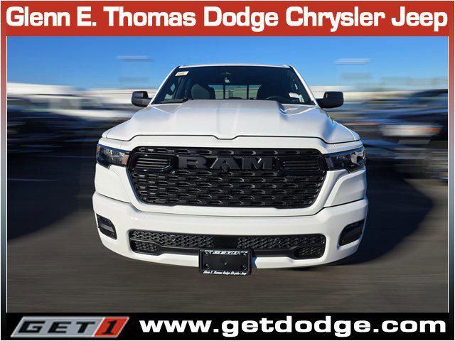 2026 RAM Ram 1500 RAM 1500 EXPRESS CREW CAB 4X2 57 BOX