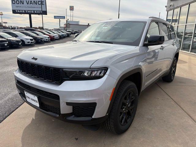 2025 Jeep Grand Cherokee GRAND CHEROKEE L ALTITUDE X 4X4