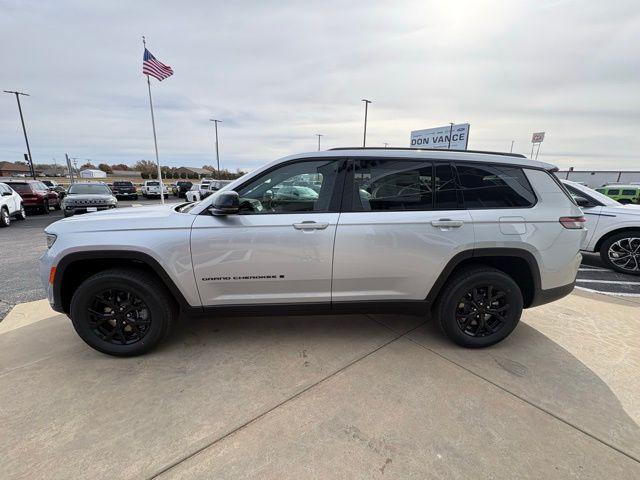 2025 Jeep Grand Cherokee GRAND CHEROKEE L ALTITUDE X 4X4