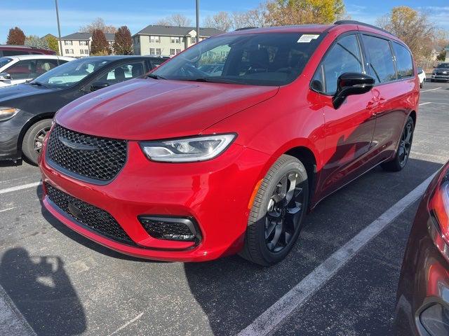 2026 Chrysler Pacifica PACIFICA LIMITED 2026 Chrysler Pacifica PACIFICA LIMITED