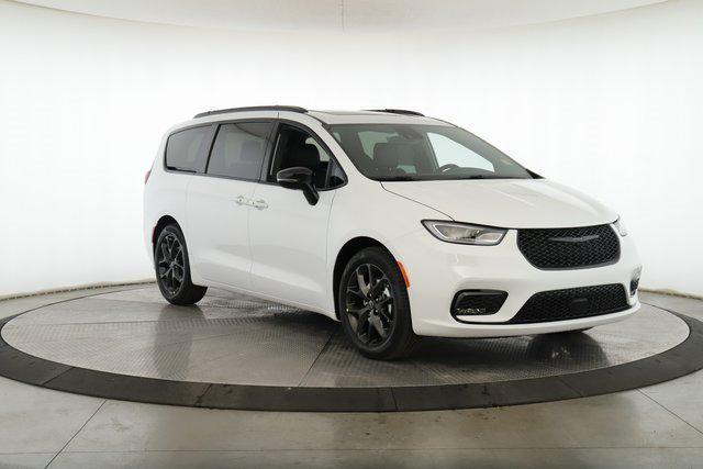 2026 Chrysler Pacifica PACIFICA LIMITED