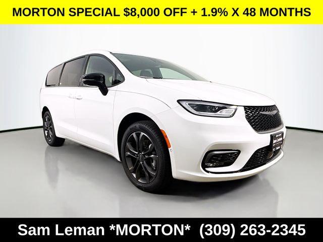 2026 Chrysler Pacifica PACIFICA SELECT AWD