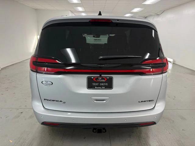 2026 Chrysler Pacifica Limited