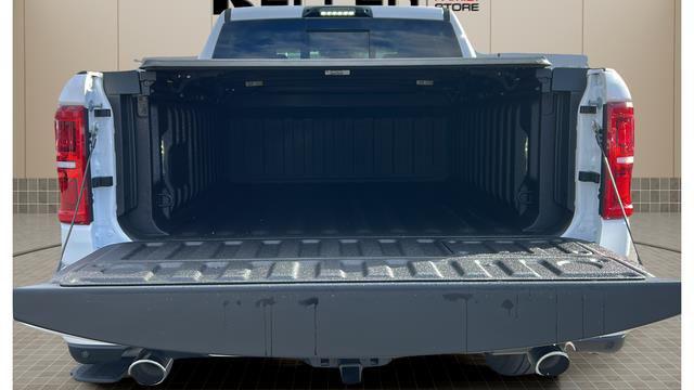 2026 Ram 1500 Tungsten Crew Cab 4x4 5'7" Box