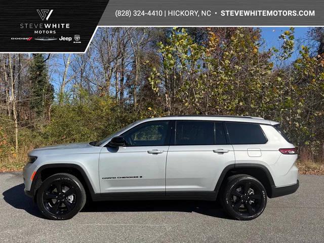 2025 Jeep Grand Cherokee Altitude X 4x4 for sale in Hickory, NC