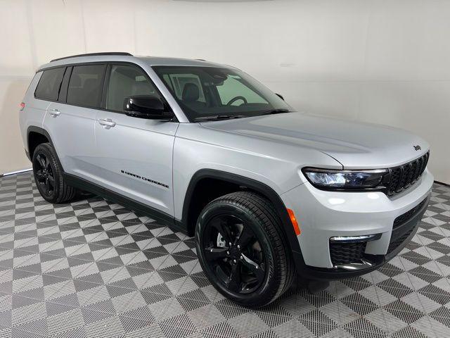 2025 Jeep Grand Cherokee GRAND CHEROKEE L LIMITED 4X2