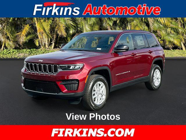 2025 Jeep Grand Cherokee GRAND CHEROKEE LAREDO X 4X4