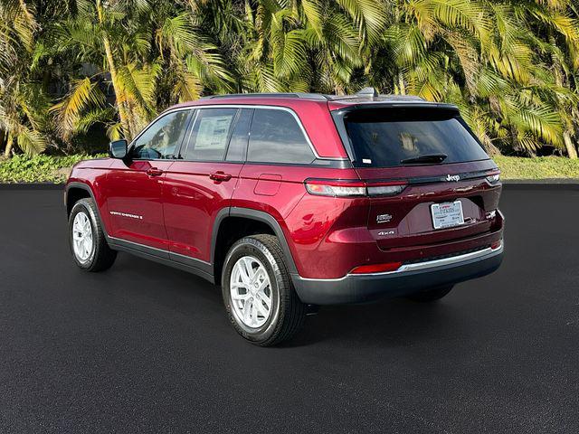 2025 Jeep Grand Cherokee GRAND CHEROKEE LAREDO X 4X4