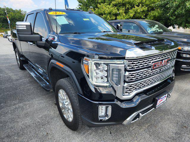 2023 GMC Sierra 3500HD 4WD Crew Cab Standard Bed Denali