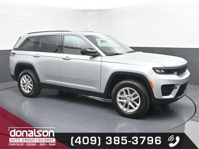 2025 Jeep Grand Cherokee GRAND CHEROKEE LAREDO X 4X2