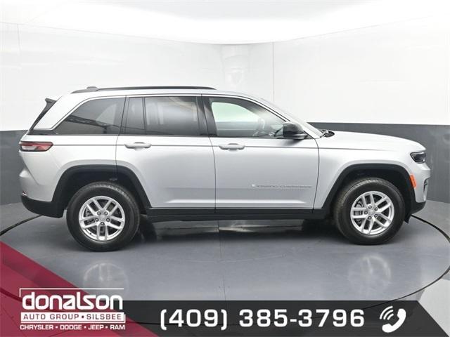 2025 Jeep Grand Cherokee GRAND CHEROKEE LAREDO X 4X2