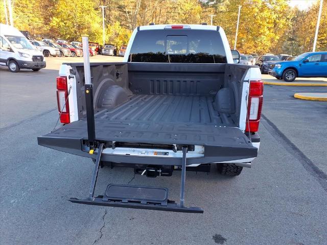 2022 Ford F-350 LARIAT