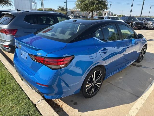 2022 Nissan Sentra SR Xtronic CVT