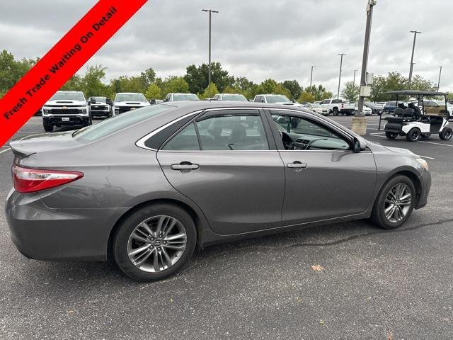 2017 Toyota Camry SE