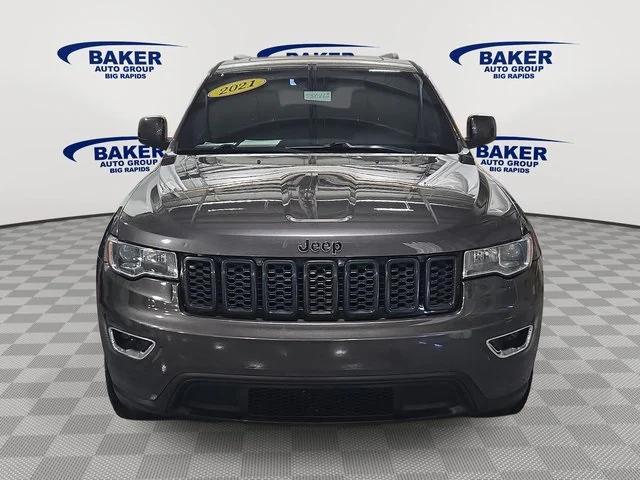 2021 Jeep Grand Cherokee Laredo E 4x4 2021 Jeep Grand Cherokee Laredo E 4x4