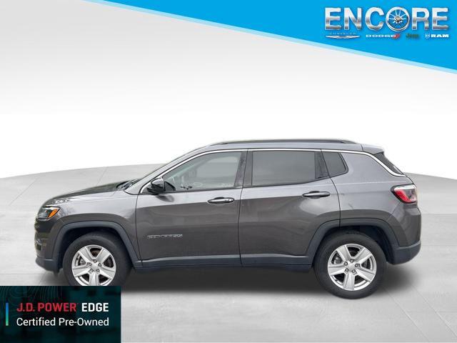 2022 Jeep Compass Latitude FWD
