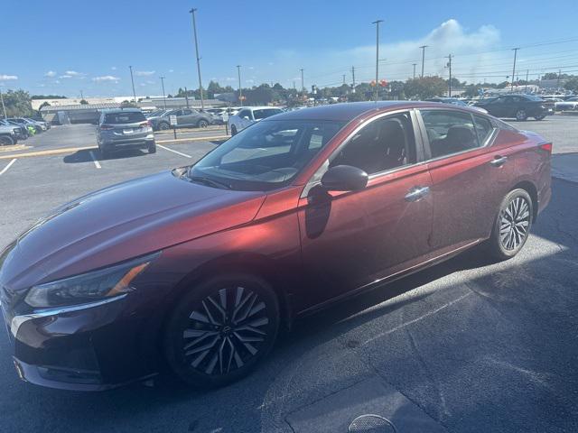 2024 Nissan Altima SV FWD