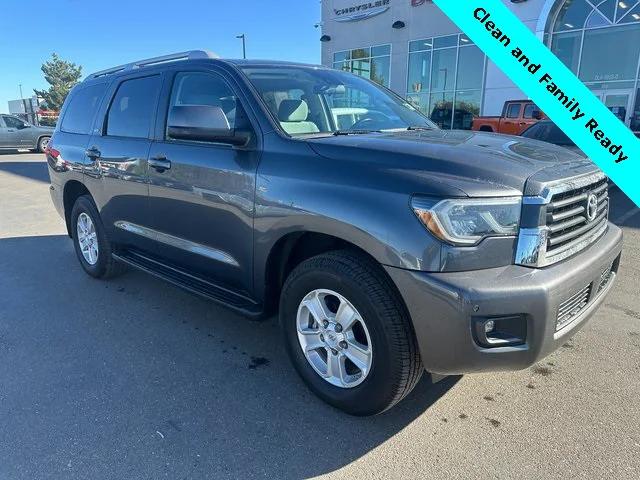 2020 Toyota Sequoia SR5 2020 Toyota Sequoia SR5