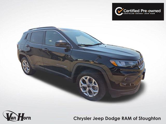 2025 Jeep Compass Latitude 4x4 2025 Jeep Compass Latitude 4x4