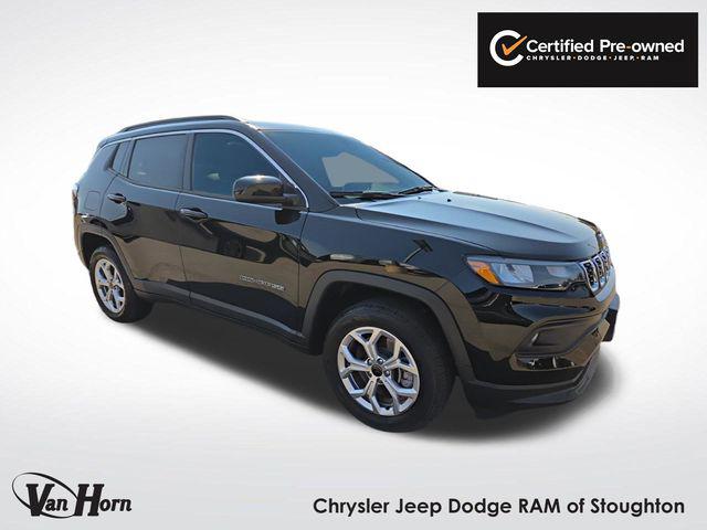 2025 Jeep Compass Latitude 4x4 2025 Jeep Compass Latitude 4x4