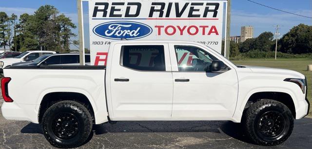 2024 Toyota Tundra SR 4WD