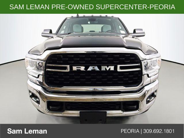 2022 RAM 3500 Big Horn Crew Cab 4x4 8 Box