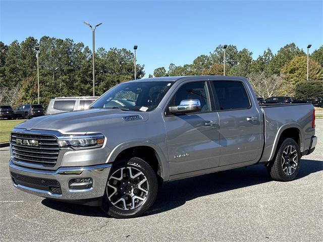 2025 RAM 1500 Laramie Crew Cab 4x4 57 Box