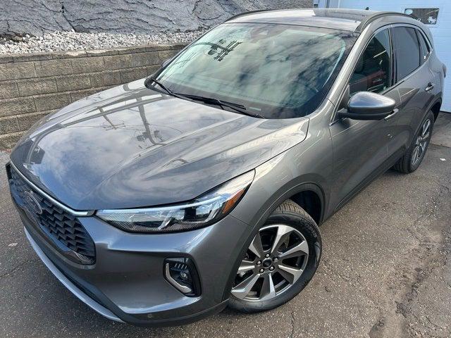 2023 Ford Escape Platinum