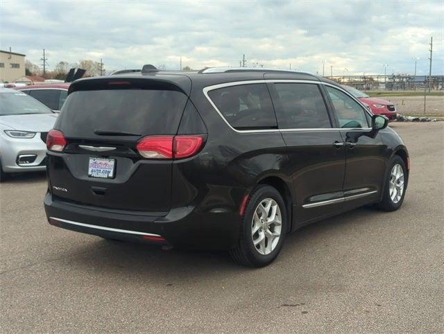 2018 Chrysler Pacifica Touring L Plus 2018 Chrysler Pacifica Touring L Plus