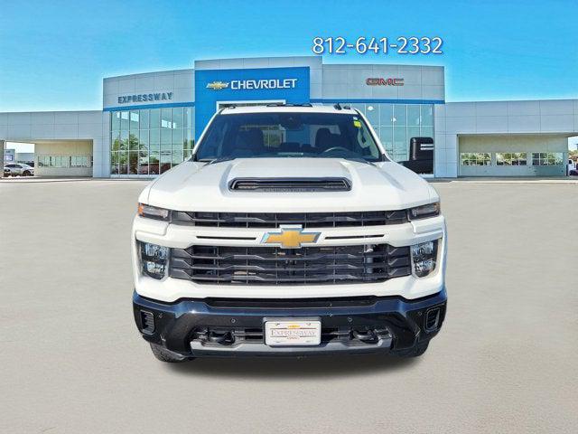 2025 Chevrolet Silverado 2500HD 4WD Crew Cab Standard Bed Custom