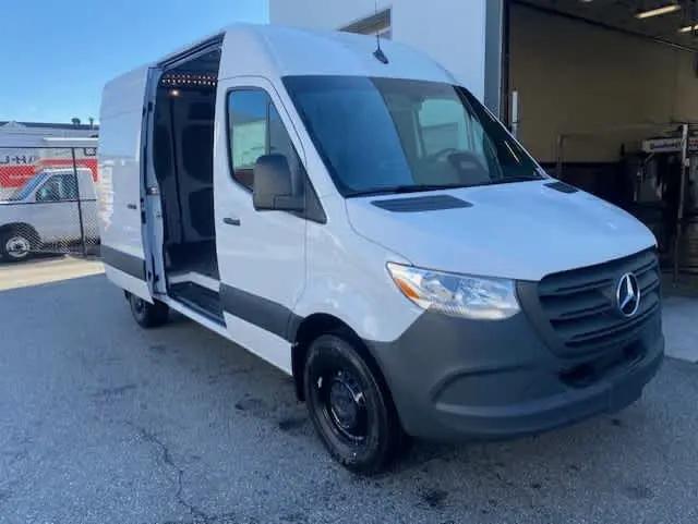 2026 Mercedes-Benz Sprinter 2500 Standard Roof 4-Cyl Diesel