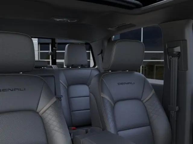 2026 GMC Canyon Denali, 4WD
