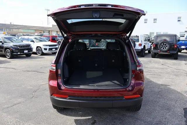 2025 Jeep Grand Cherokee Limited 4x4