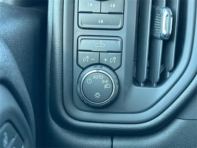 2026 Chevrolet Silverado 2500HD Crew Cab, Standard Bed, WT, 4WD